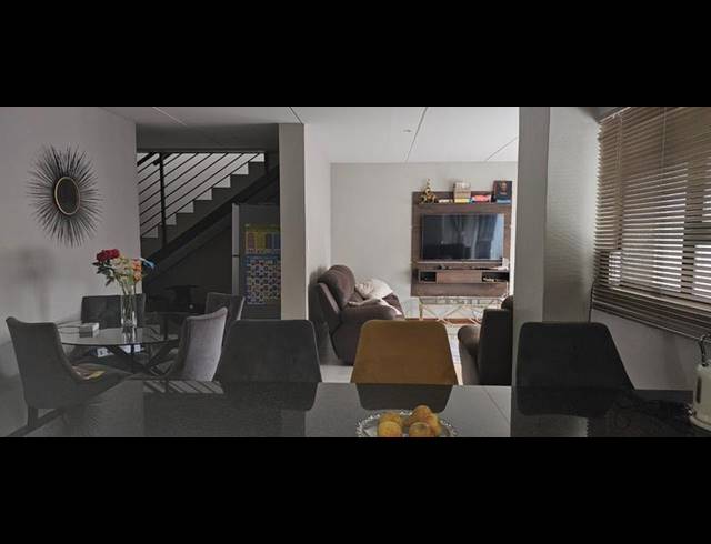 3 BEDROOM TOWNHOUSE FOR SALE IN MONTANA